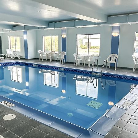 Comfort Inn & Suites Cambridge Dış mekan fotoğraf