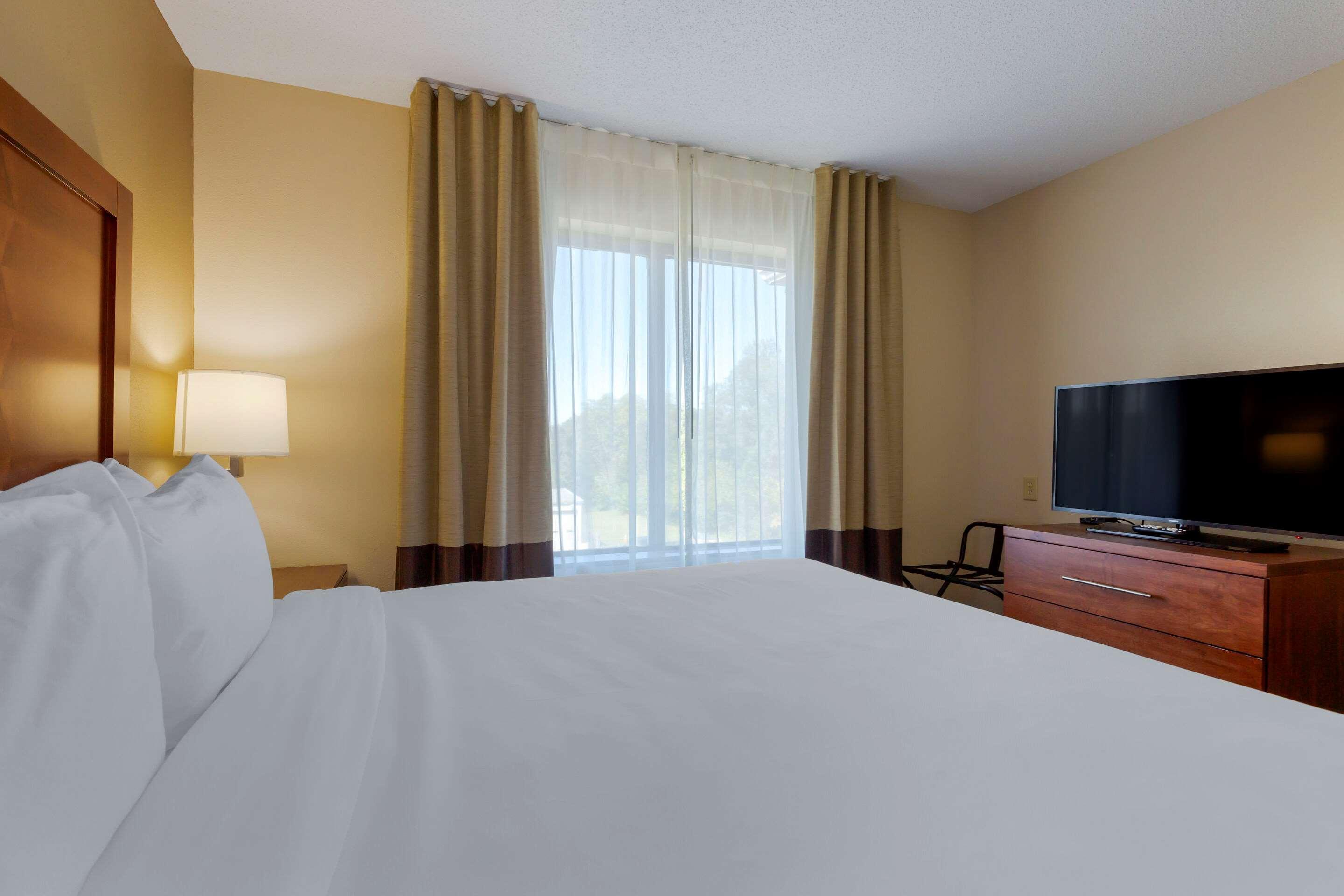 Comfort Inn & Suites Cambridge Dış mekan fotoğraf