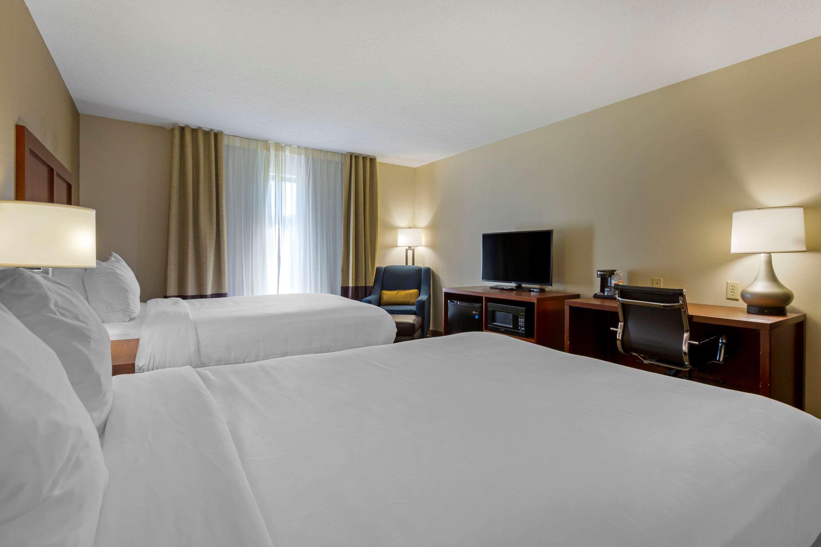 Comfort Inn & Suites Cambridge Dış mekan fotoğraf