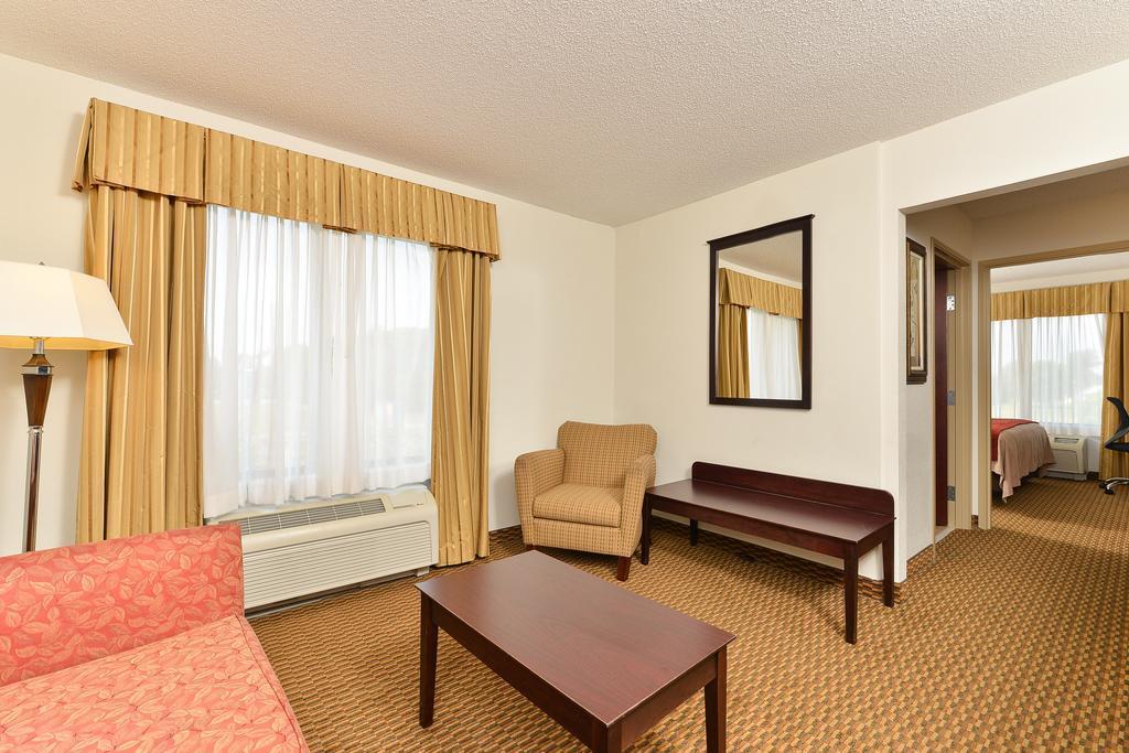 Comfort Inn & Suites Cambridge Dış mekan fotoğraf