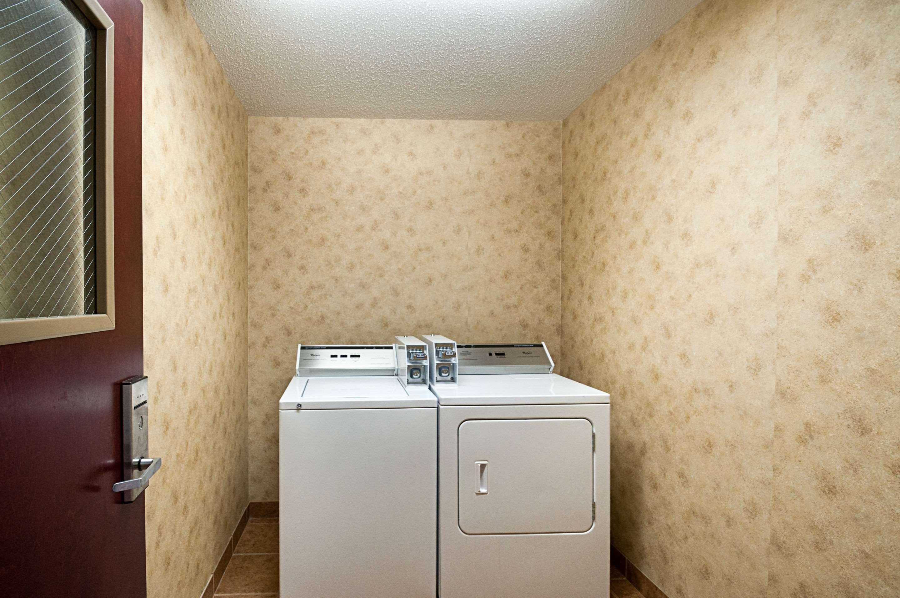 Comfort Inn & Suites Cambridge Dış mekan fotoğraf
