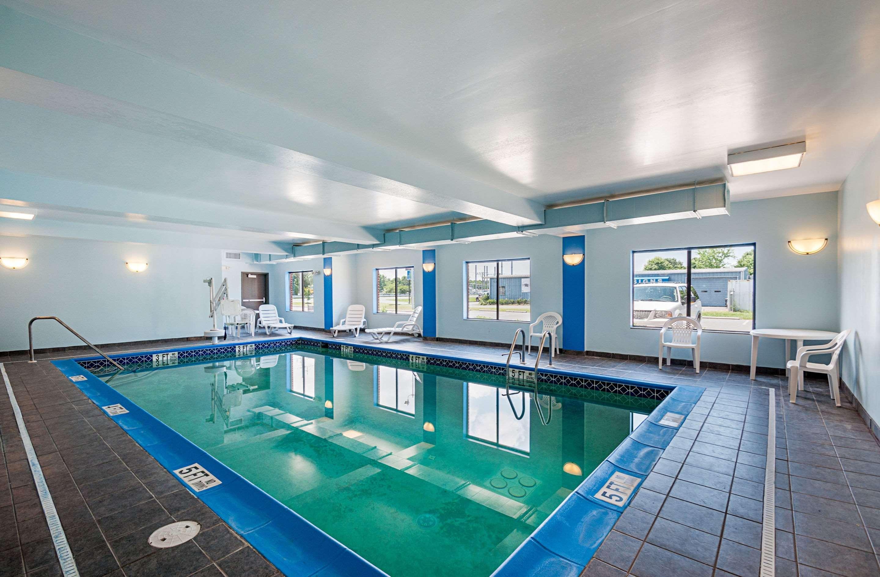 Comfort Inn & Suites Cambridge Dış mekan fotoğraf